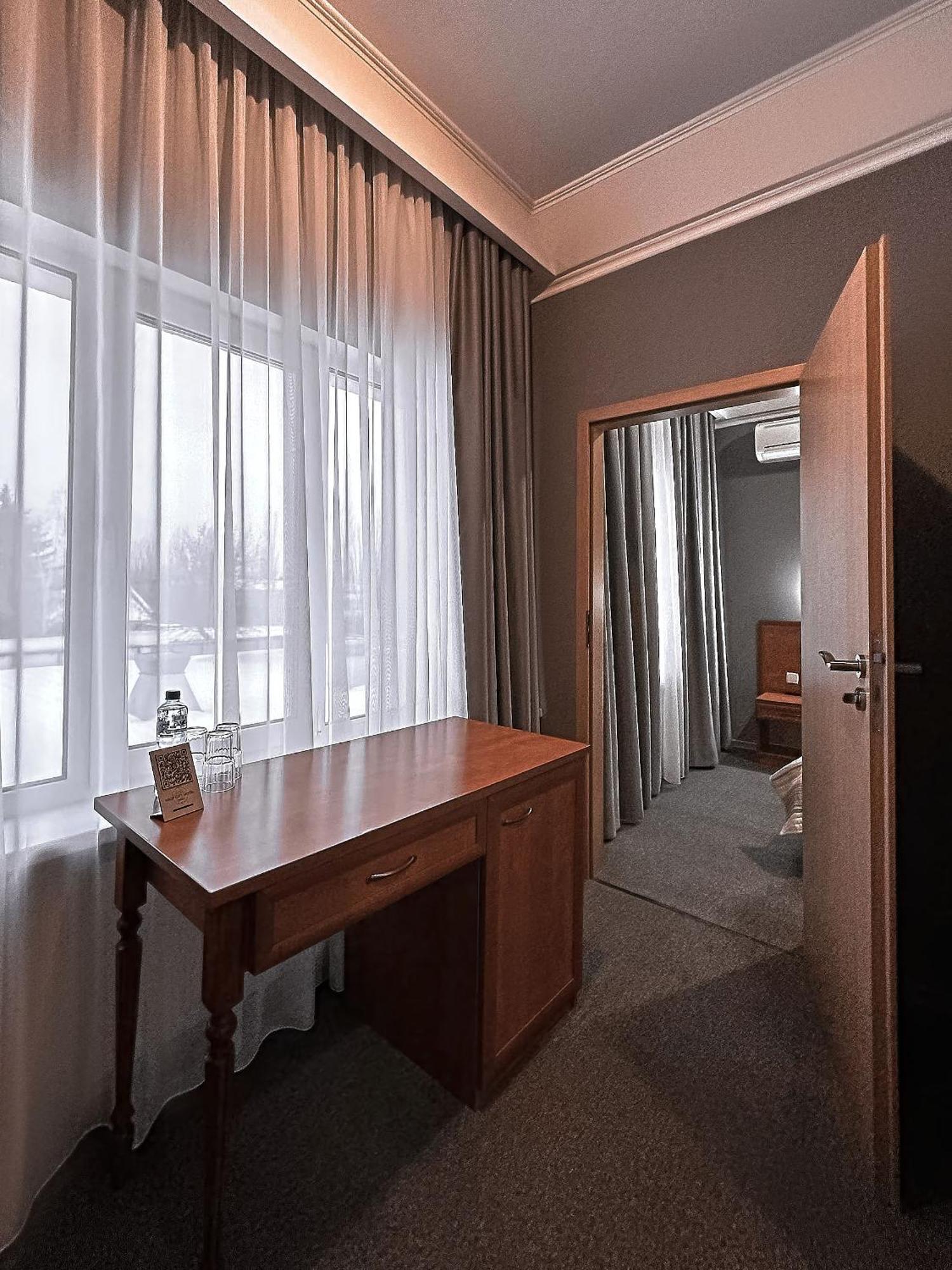 Готель Зірка Kropywnyzkyj Exterior foto